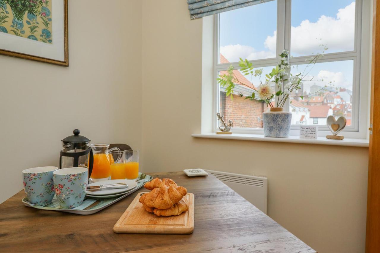 Grays Cottage 惠特比 外观 照片